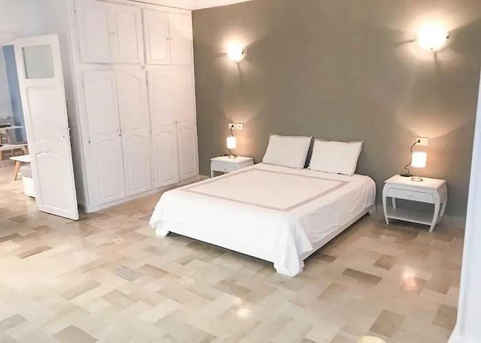 Cosy Apartment @ La Marsa Corniche-Beach